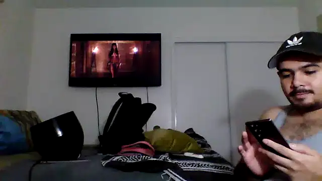 JooveyRose online show from November 26, 2025, 3:50 am