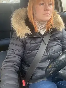 poussichienne online show from March 28, 2026, 11:11 am