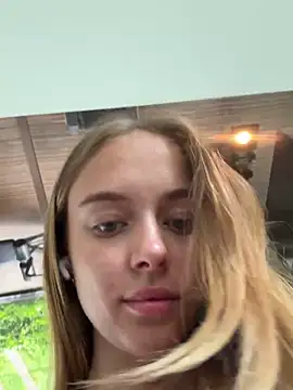 Snapshot of enjoy_my_beauty chatting on January 26, 2025, 5:13 am enjoy my beauty online show from January 26, 2025, 5:13 am