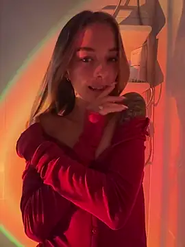 Snapshot of enjoy_my_beauty chatting on January 14, 2025, 4:36 am enjoy my beauty online show from January 14, 2025, 4:36 am