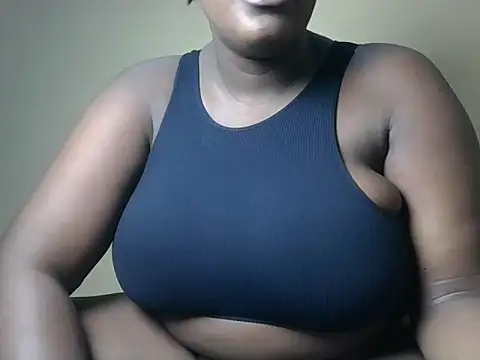 Snapshot of sweetvanilla_ chatting on July 7, 2026, 8:07 am sweetvanilla online show from July 7, 2026, 8:07 am