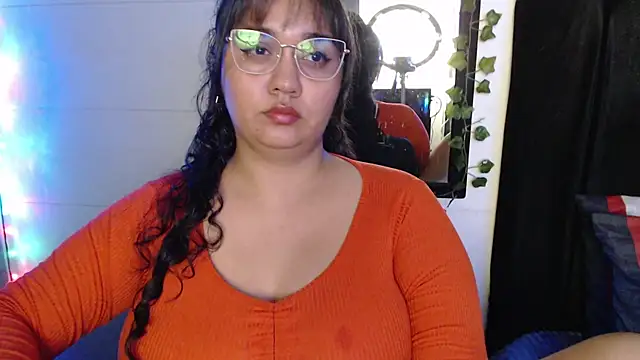 Snapshot of Alezapark chatting on June 23, 2026, 1:36 am Alezapark online show from June 23, 2026, 1:36 am