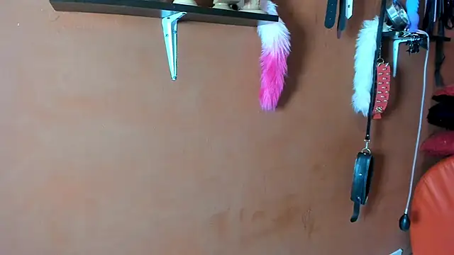 Snapshot of annavi_ chatting on June 25, 2026, 6:57 pm annavi online show from June 25, 2026, 6:57 pm