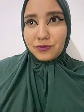 Snapshot of hannahayat chatting on February 9, 2025, 3:34 pm hannahayat online show from February 9, 2025, 3:34 pm