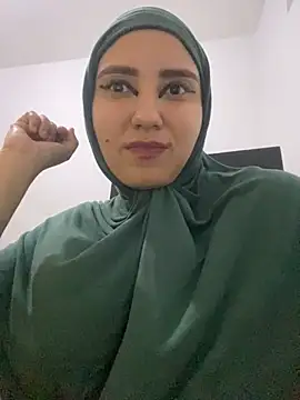 Snapshot of hannahayat chatting on March 7, 2025, 12:37 am hannahayat online show from March 7, 2025, 12:37 am