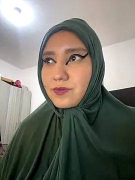 Snapshot of hannahayat chatting on November 14, 2025, 8:45 pm hannahayat online show from November 14, 2025, 8:45 pm