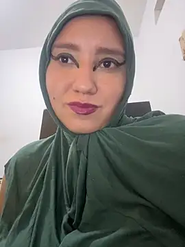 Snapshot of hannahayat chatting on October 25, 2025, 3:12 pm hannahayat online show from October 25, 2025, 3:12 pm