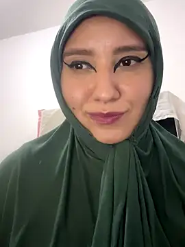 Snapshot of hannahayat chatting on November 29, 2025, 2:34 am hannahayat online show from November 29, 2025, 2:34 am