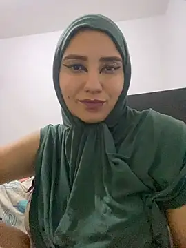 Snapshot of hannahayat chatting on March 7, 2025, 3:40 am hannahayat online show from March 7, 2025, 3:40 am
