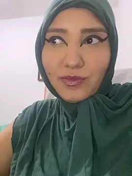 Snapshot of hannahayat chatting on September 22, 2025, 12:16 am hannahayat online show from September 22, 2025, 12:16 am