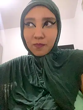 Snapshot of hannahayat chatting on November 7, 2025, 12:37 am hannahayat online show from November 7, 2025, 12:37 am