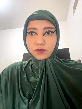 Snapshot of hannahayat chatting on November 22, 2025, 2:27 pm hannahayat online show from November 22, 2025, 2:27 pm