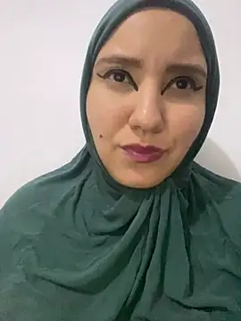 Snapshot of hannahayat chatting on February 9, 2025, 1:44 am hannahayat online show from February 9, 2025, 1:44 am