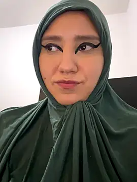 Snapshot of hannahayat chatting on November 2, 2025, 2:33 pm hannahayat online show from November 2, 2025, 2:33 pm