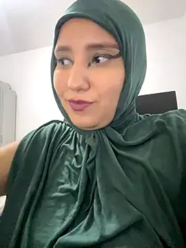 Snapshot of hannahayat chatting on October 8, 2025, 11:05 pm hannahayat online show from October 8, 2025, 11:05 pm