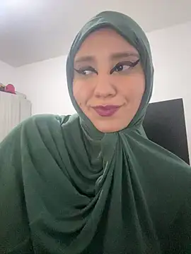 Snapshot of hannahayat chatting on November 1, 2025, 1:56 am hannahayat online show from November 1, 2025, 1:56 am