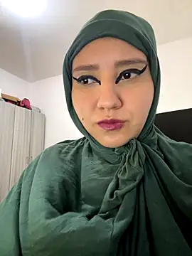 Snapshot of hannahayat chatting on November 1, 2025, 2:22 pm hannahayat online show from November 1, 2025, 2:22 pm