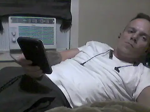 Rollinhard6969 online show from February 28, 2026, 4:34 am