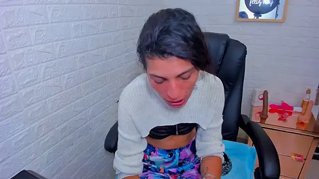 ImCrazzy online show from March 6, 2026, 3:51 pm