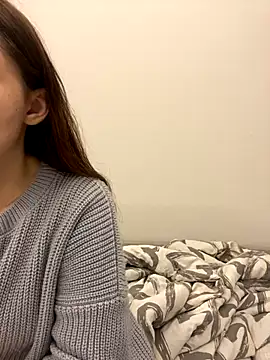 Snapshot of AnaWest chatting on November 14, 2025, 4:27 am AnaWest online show from November 14, 2025, 4:27 am