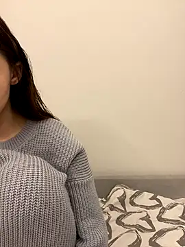 Snapshot of AnaWest chatting on November 13, 2025, 4:27 am AnaWest online show from November 13, 2025, 4:27 am