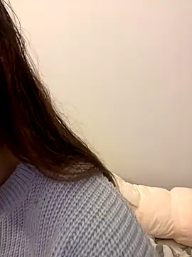 Snapshot of AnaWest chatting on November 23, 2025, 4:22 am AnaWest online show from November 23, 2025, 4:22 am