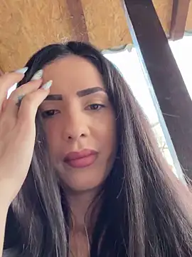 Snapshot of Emmapmg chatting on March 9, 2025, 5:28 pm Emmapmg online show from March 9, 2025, 5:28 pm