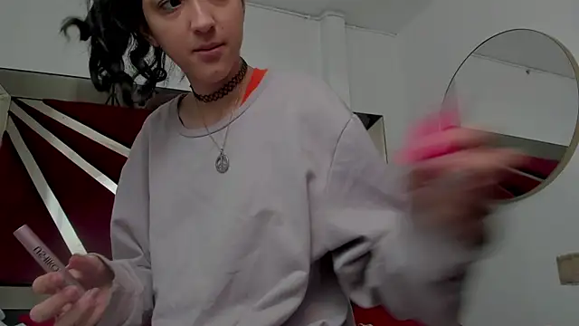BonnieCute  online show from May 28, 2026, 11:43 pm