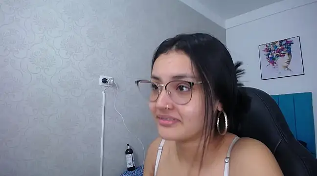 Snapshot of antonella_sweetlittle chatting on March 16, 2025, 12:22 pm antonella sweetlittle online show from March 16, 2025, 12:22 pm