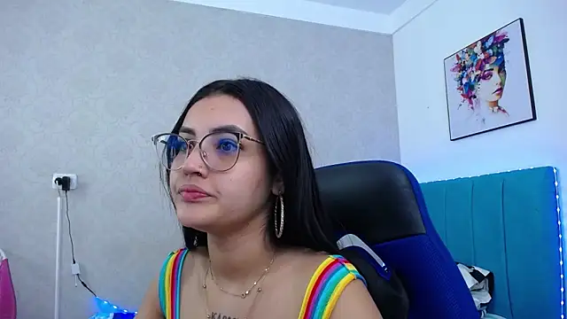 Snapshot of antonella_sweetlittle chatting on December 16, 2025, 9:24 am antonella sweetlittle online show from December 16, 2025, 9:24 am