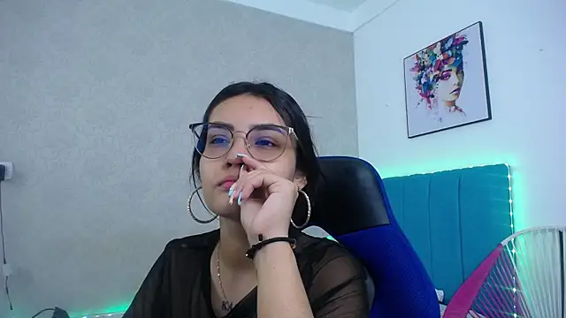 Snapshot of antonella_sweetlittle chatting on November 29, 2025, 12:16 pm antonella sweetlittle online show from November 29, 2025, 12:16 pm