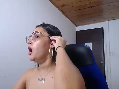 Snapshot of antonella_sweetlittle chatting on October 1, 2025, 1:26 pm antonella sweetlittle online show from October 1, 2025, 1:26 pm