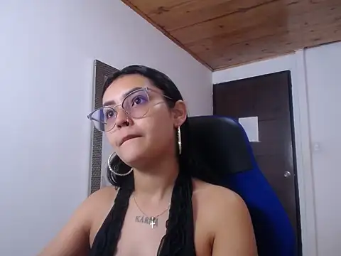 Snapshot of antonella_sweetlittle chatting on October 9, 2025, 12:28 pm antonella sweetlittle online show from October 9, 2025, 12:28 pm