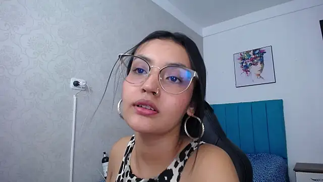 Snapshot of antonella_sweetlittle chatting on March 13, 2025, 6:34 pm antonella sweetlittle online show from March 13, 2025, 6:34 pm