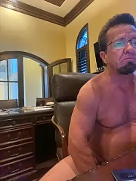 sluttydylan online show from November 28, 2025, 3:01 pm