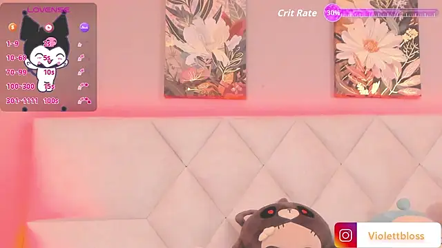 Violettbloss online show from November 6, 2025, 3:54 am