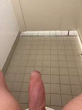 pete4445 online show from March 6, 2026, 2:12 pm