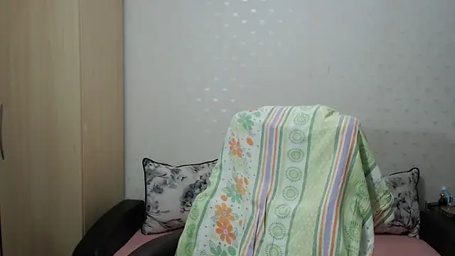 Snapshot of PrinceEagle chatting on December 3, 2025, 8:19 pm PrinceEagle online show from December 3, 2025, 8:19 pm