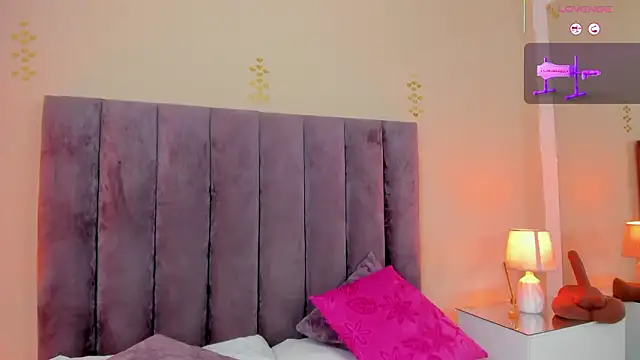 Megan Thompsonn online show from March 13, 2026, 1:05 pm