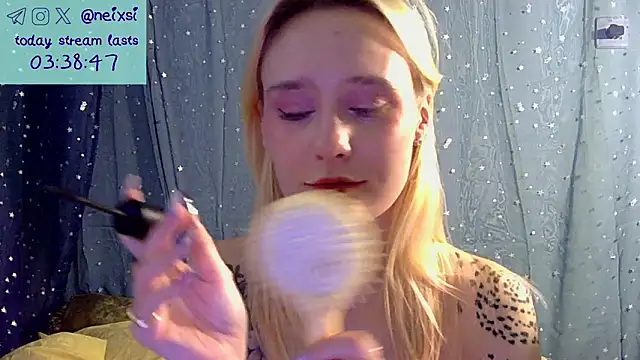 Snapshot of ixsi chatting on February 10, 2026, 6:34 am ixsi online show from February 10, 2026, 6:34 am