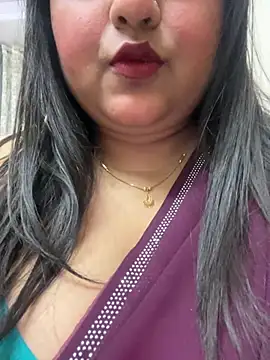 smile pretty online show from March 19, 2025, 7:17 pm