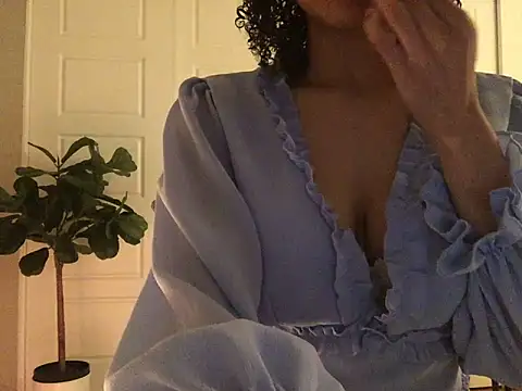 Snapshot of loveofbea chatting on January 31, 2025, 2:58 am loveofbea online show from January 31, 2025, 2:58 am