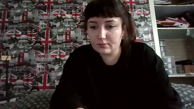 Snapshot of Lynylou chatting on October 9, 2025, 7:42 am Lynylou online show from October 9, 2025, 7:42 am