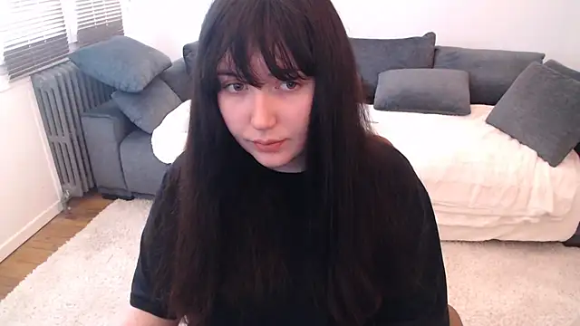 Snapshot of Lynylou chatting on February 27, 2025, 11:39 am Lynylou online show from February 27, 2025, 11:39 am