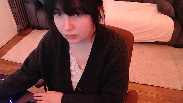 Snapshot of Lynylou chatting on January 26, 2025, 1:36 pm Lynylou online show from January 26, 2025, 1:36 pm