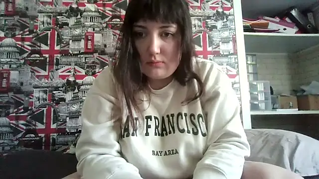 Snapshot of Lynylou chatting on October 12, 2025, 1:56 pm Lynylou online show from October 12, 2025, 1:56 pm