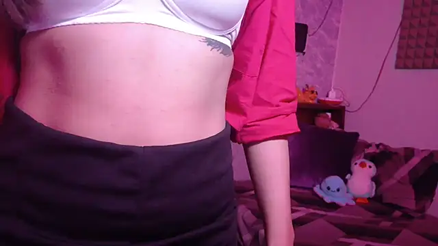 Snapshot of MidnightFlame chatting on October 13, 2025, 3:02 pm MidnightFlame online show from October 13, 2025, 3:02 pm