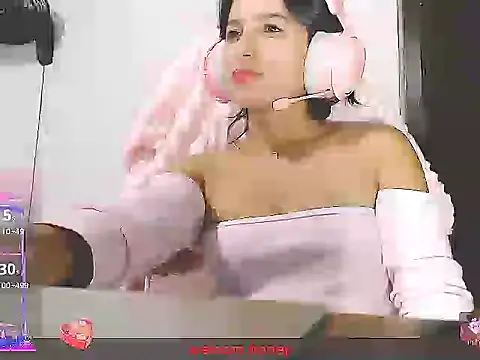 tifany19  online show from February 9, 2026, 3:59 am