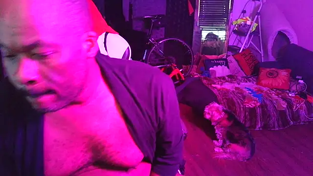 bigshh8 online show from February 9, 2026, 3:21 pm