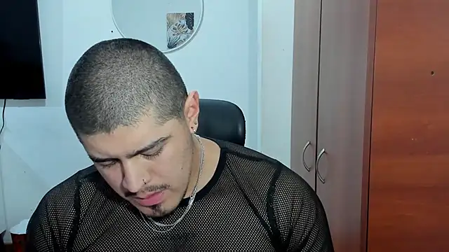 Baltazar Dupont online show from December 15, 2025, 10:43 am